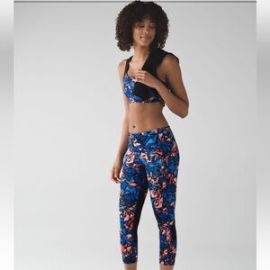 Lululemon Pace Rival Crop Paint Storm Harbor Blue Multi / Black Size 4